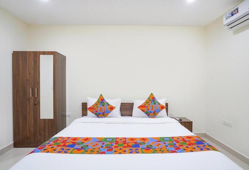 Fabhotel Sk Grand Hitech City