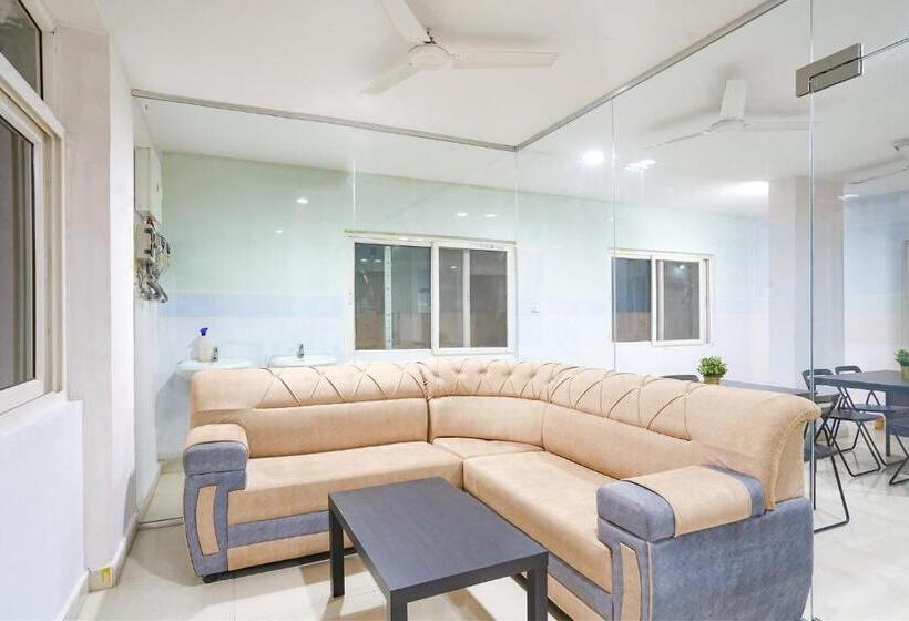 Fabhotel Sk Grand Hitech City