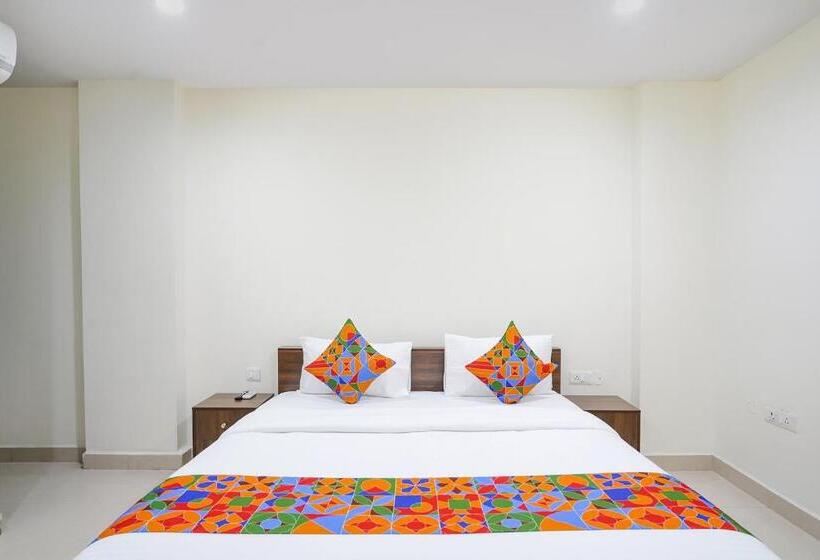 Fabhotel Sk Grand Hitech City