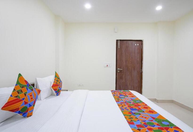 Fabhotel Sk Grand Hitech City