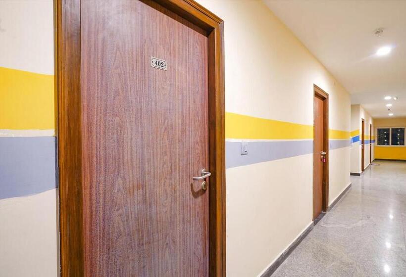 Fabhotel Sk Grand Hitech City