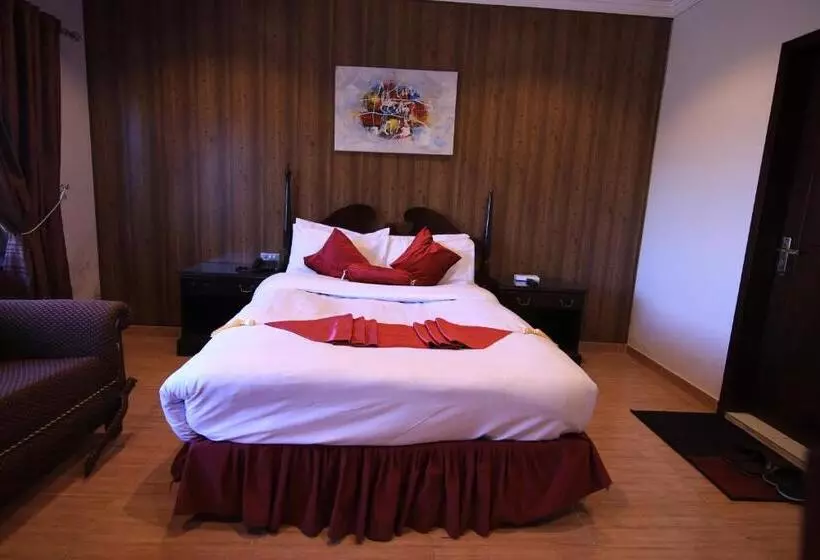 هتل Cozy Knock