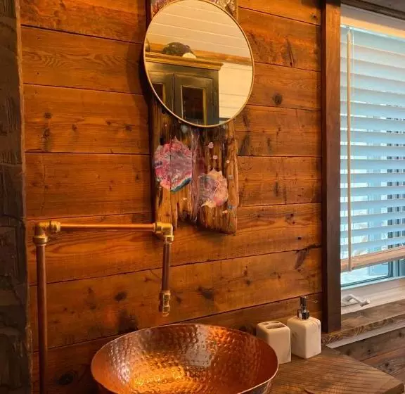 ホテル Eco Lodge Bûcheron Bergère