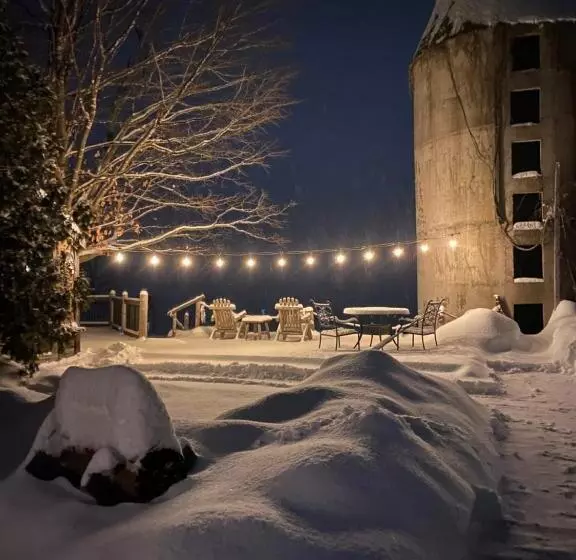 ホテル Eco Lodge Bûcheron Bergère