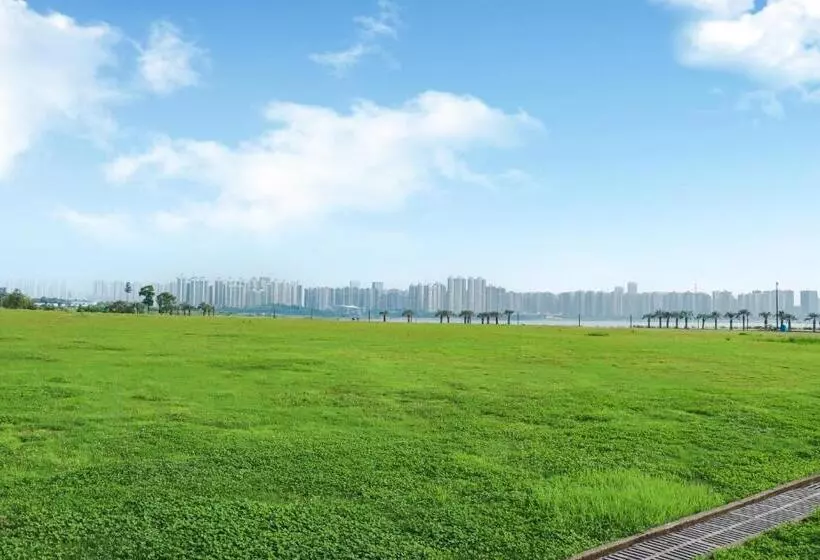 Hotelli Holiday Inn Express Changsha Development Zone By Ihg