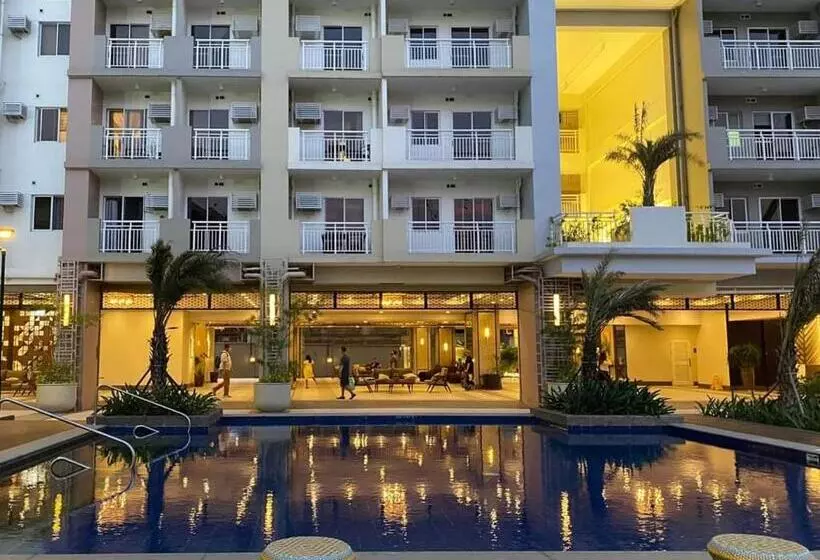 Hotelli Infina Towers