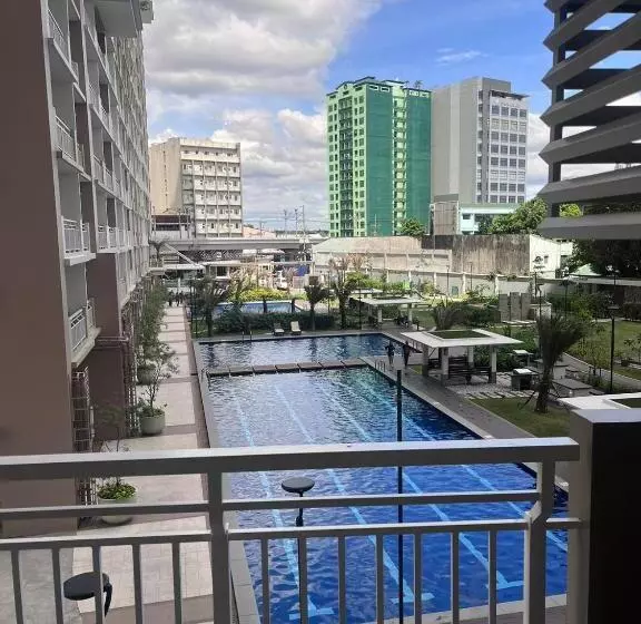 Hotelli Infina Towers