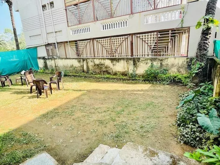 Hotelli Naivedyam Villa
