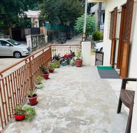 Hotelli Naivedyam Villa