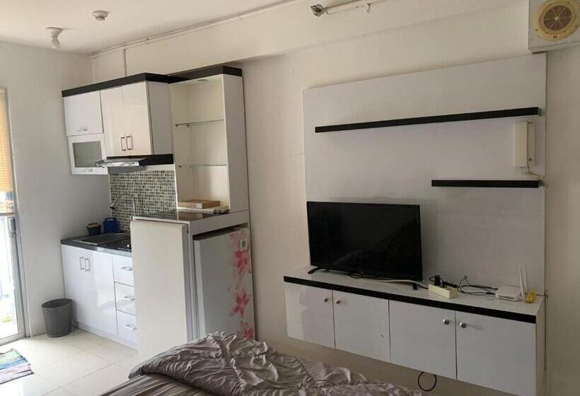 Hotel Oyo Life 93374 Andira Inn