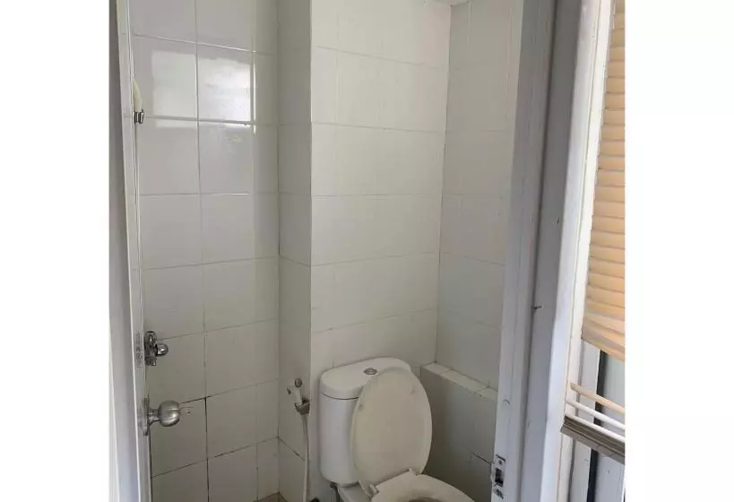 Hotelli Oyo Life 93374 Andira Inn