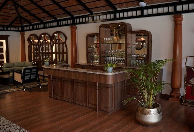 ホテル Regenta Resort Sakleshpur