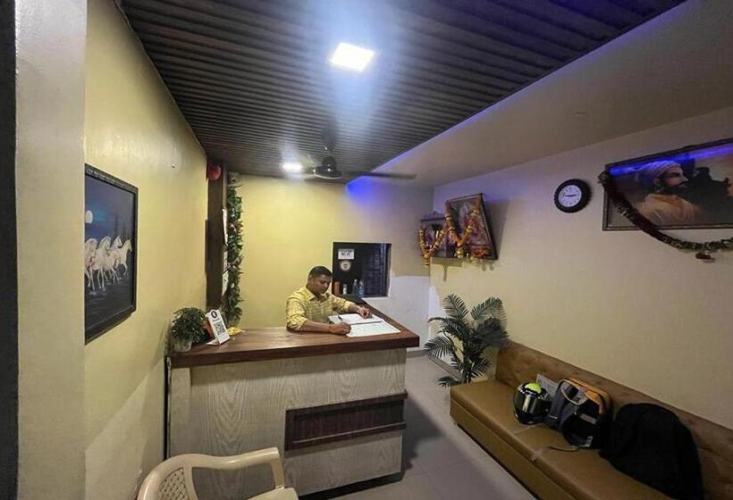 هتل Sai Parikrama