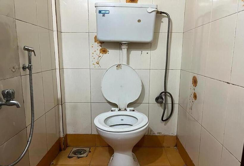 هتل Sai Parikrama