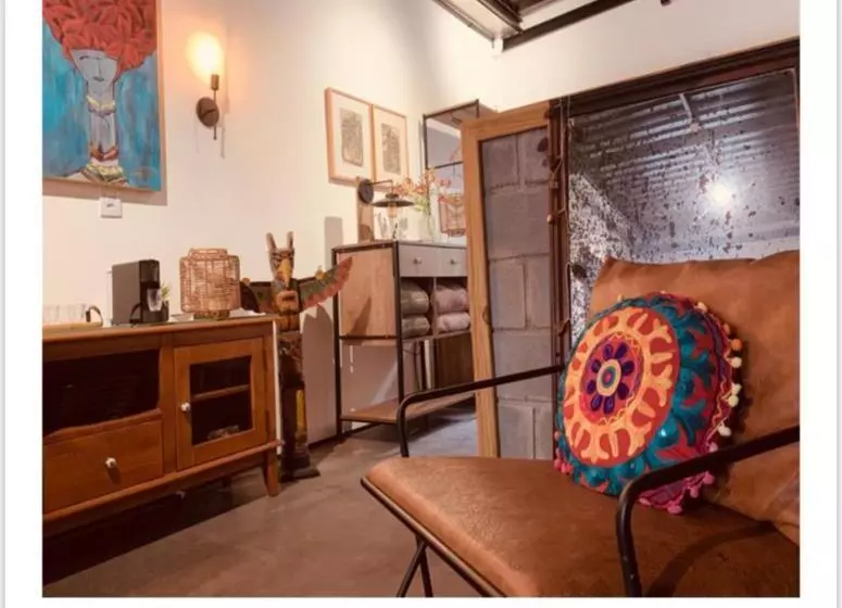 Hotelli Tali House   Casa