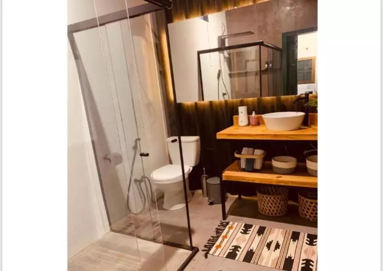 Hotelli Tali House   Casa