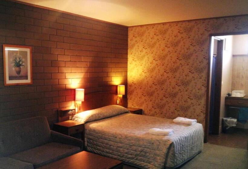 汽车旅馆 Century Motor Inn, Finley