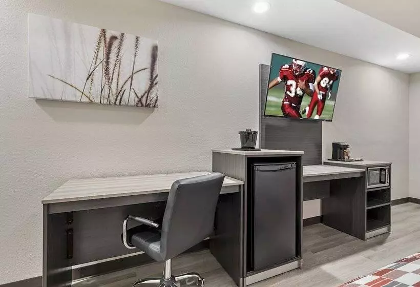 Motelli Red Roof Inn Hutchins