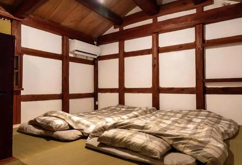 Majatalo 1日1組限定 1棟貸切の古民家 蔵の宿 隠れ蔵