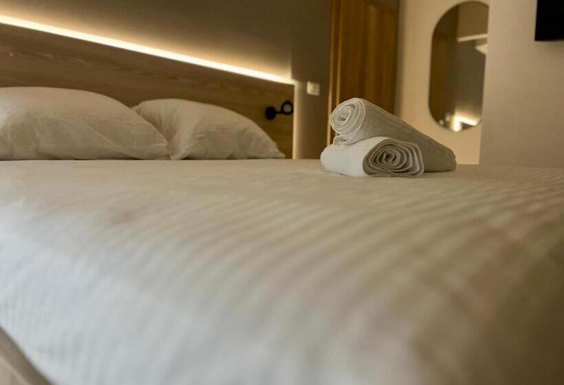 پانسیون Borsa Rooms