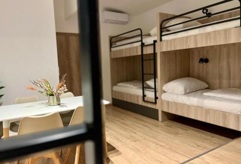 پانسیون Borsa Rooms