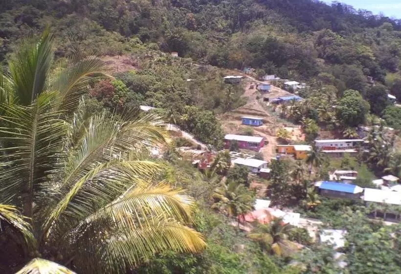 پانسیون Maracas Bay View