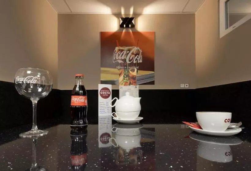 Bubble Hotel és Rendezvényközpont