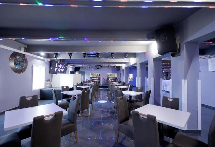 Bubble Hotel és Rendezvényközpont