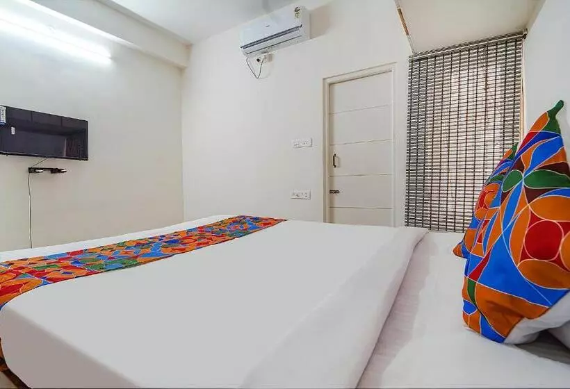Fabhotel Snow Drop   1km From Our Lady Of Fatima Church