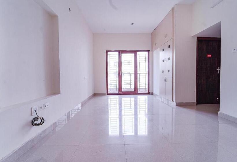 Fabhotel Snow Drop   1km From Our Lady Of Fatima Church