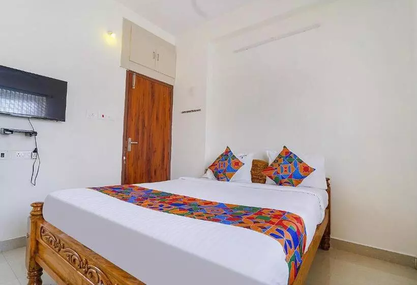 Fabhotel Snow Drop   1km From Our Lady Of Fatima Church
