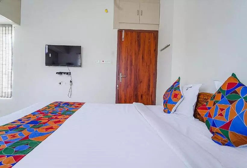 Fabhotel Snow Drop   1km From Our Lady Of Fatima Church
