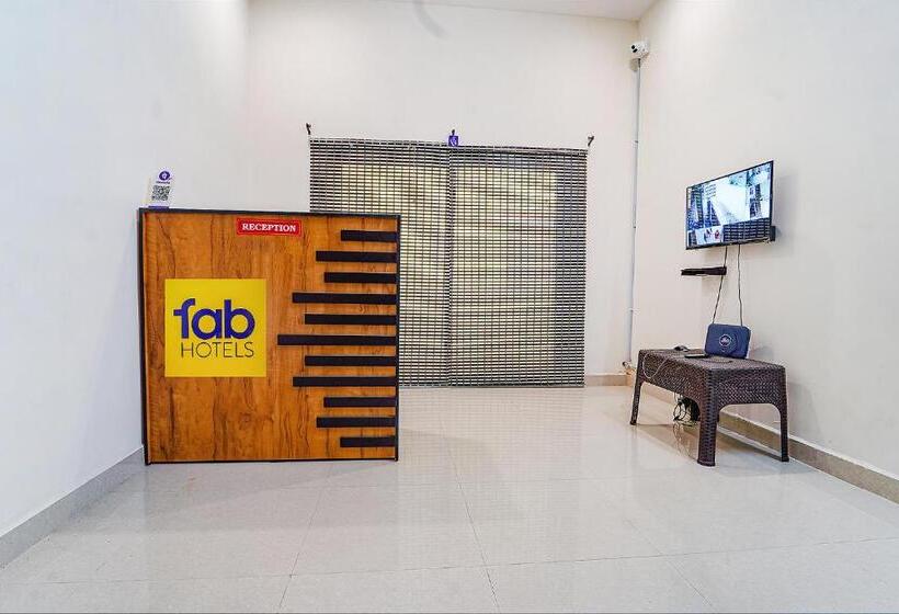 Fabhotel Snow Drop   1km From Our Lady Of Fatima Church