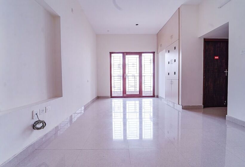 Fabhotel Snow Drop   1km From Our Lady Of Fatima Church