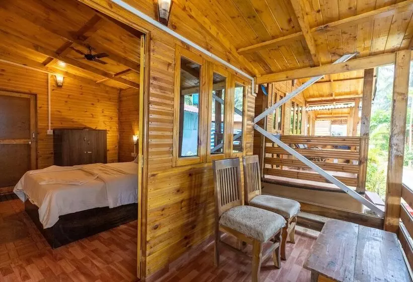 Hitide Beach Resort