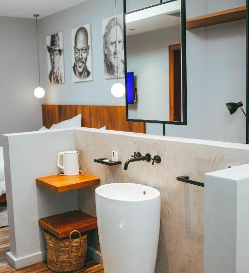 فندق Burundi Palace Boutique