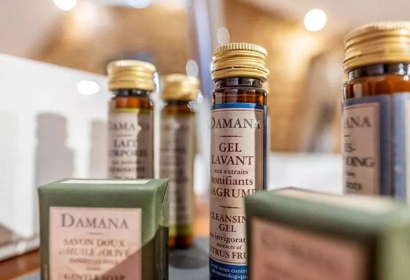 ホテル Cherry Sculpture