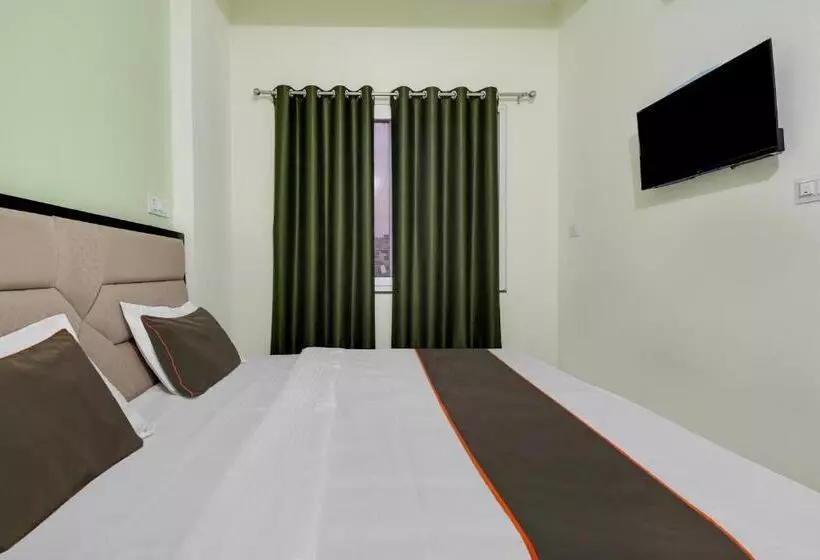 Hotelli Collection O Aatithya Inn
