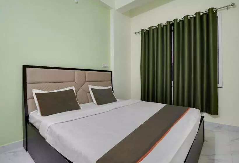 Hotelli Collection O Aatithya Inn