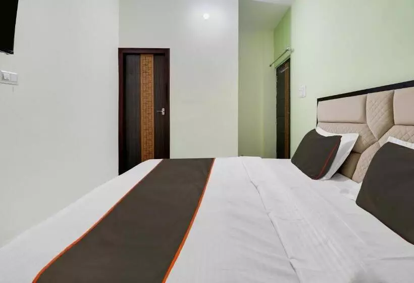 Hotelli Collection O Aatithya Inn