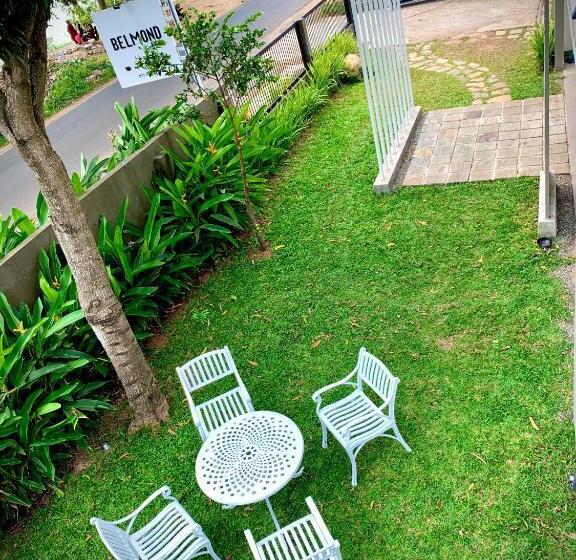 Hotel Dl Anuradhapura