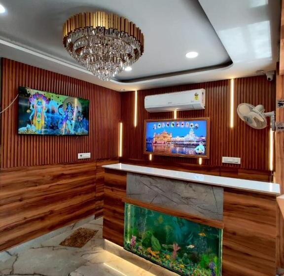 هتل Gs Amritsar 200 Mtr From Golden Temple