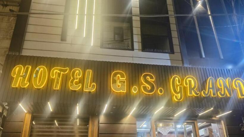 هتل Gs Amritsar 200 Mtr From Golden Temple