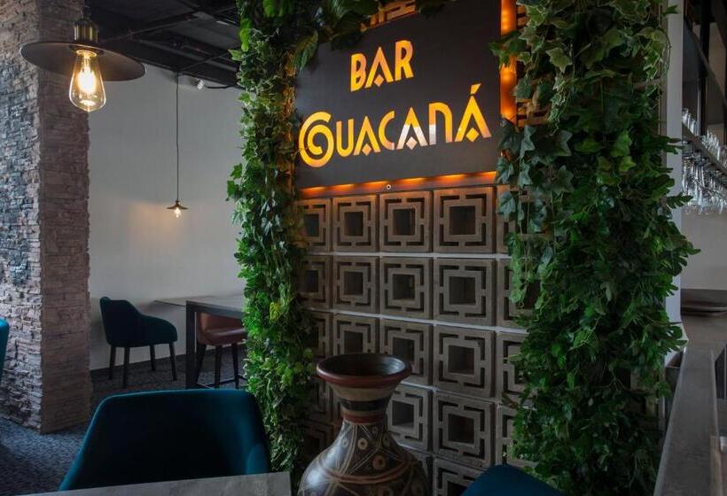 هتل Kualamaná Cafam Melgar