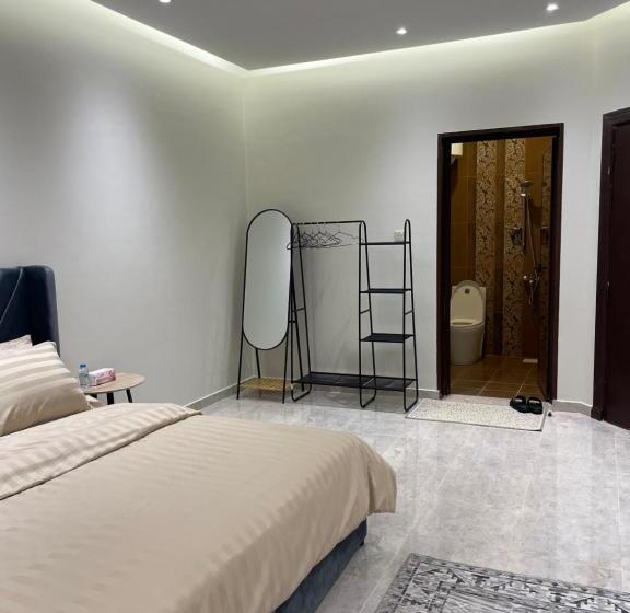 Hotel شقة ثلاث غرف وصالة دور ارضي مدخل خاص وباركنج سيارة