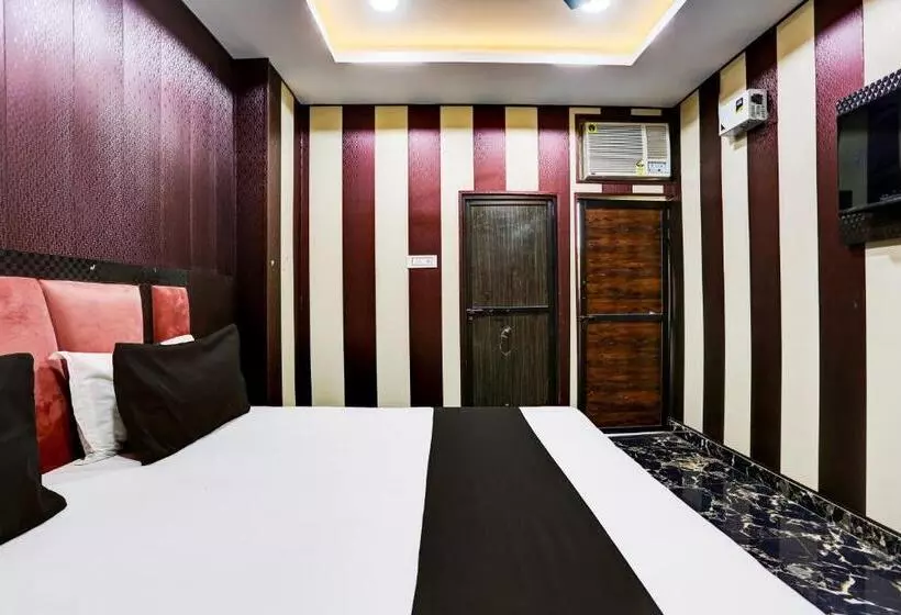 Hotelli Oyo Flagship Shri Govindam Palace