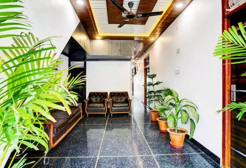 Hotelli Oyo Flagship Shri Govindam Palace