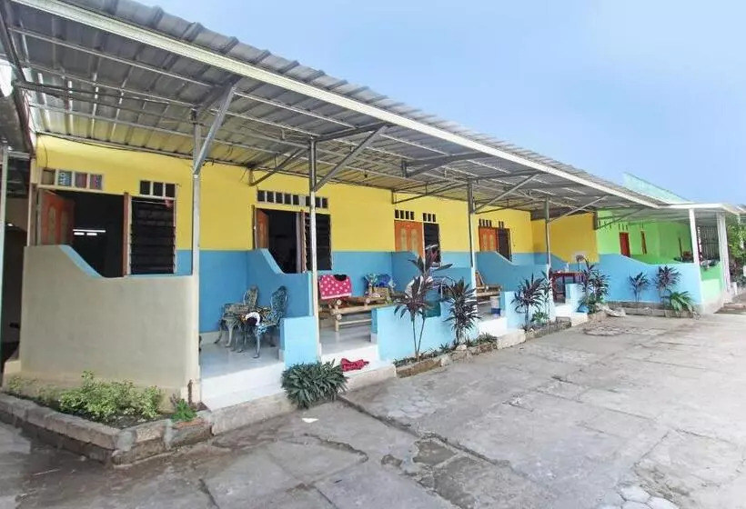 Hotelli Oyo Life 92960 Rumah Kos Kita