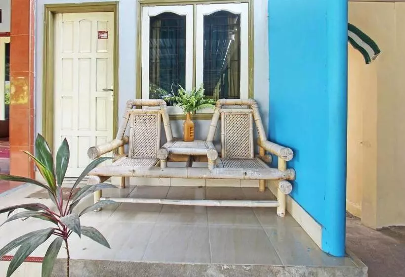 Hotelli Oyo Life 92960 Rumah Kos Kita