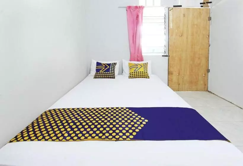 Hotelli Oyo Life 92960 Rumah Kos Kita
